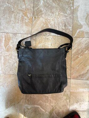 leather black purse